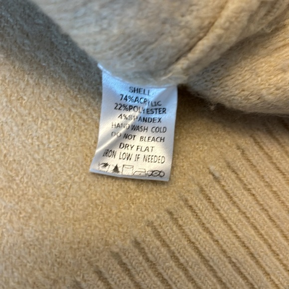 Camel Crop Sweater - Picture 2 of 4